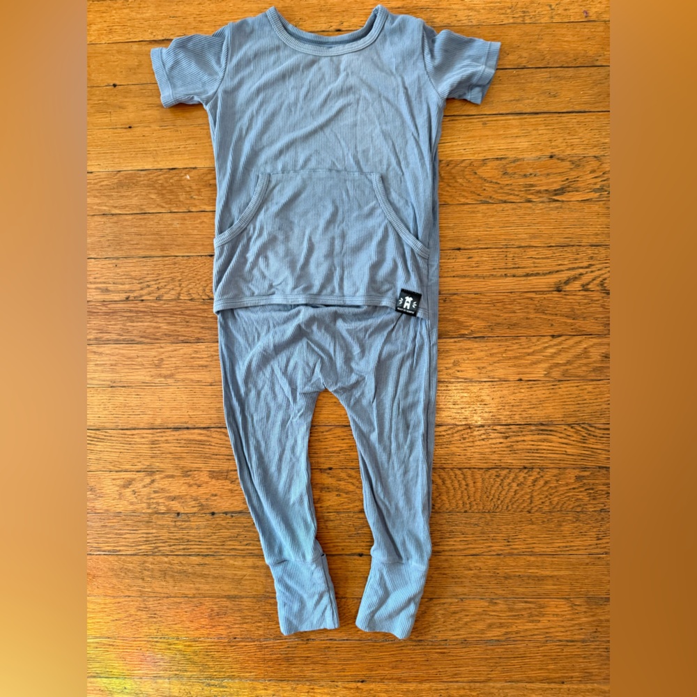 Ready Set Rompers (4) 12-24month